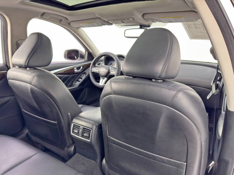 2019 Infiniti Q50 3.0T Luxe