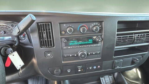 2024 Chevrolet Express 2500