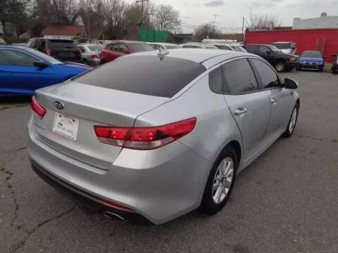 2016 Kia Optima LX