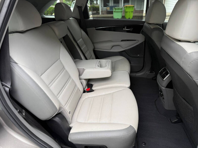 2019 Kia Sorento SX V6