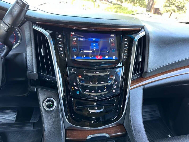 2016 Cadillac Escalade Premium Collection