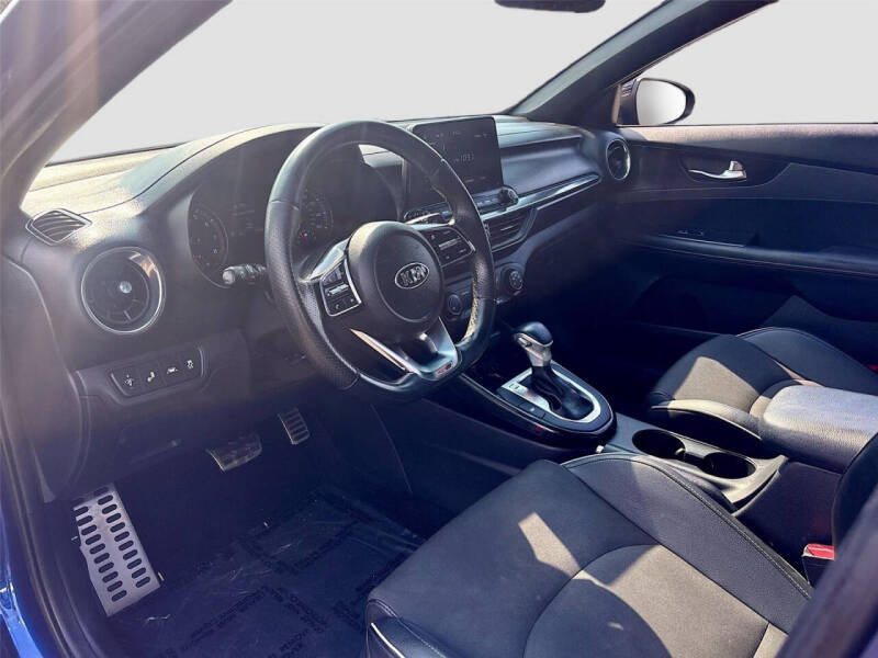 2021 Kia Forte GT Line