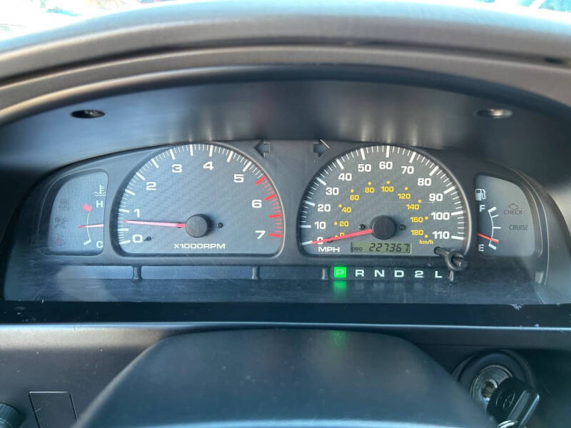 2001 Toyota 4Runner SR5