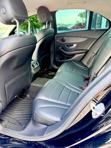 2017 Mercedes-Benz C-Class