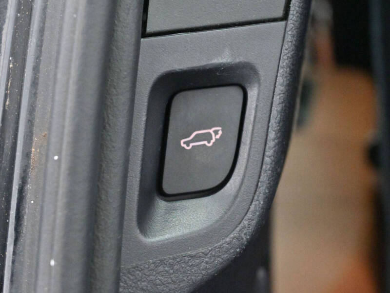 2020 Toyota Sequoia Platinum