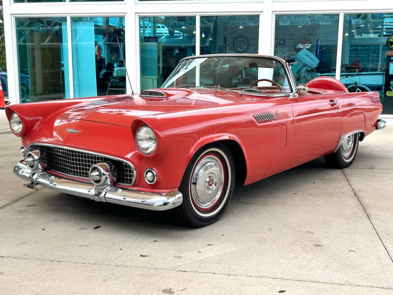 1956 Ford Thunderbird