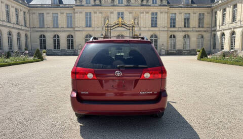2008 Toyota Sienna LE 7-Passenger