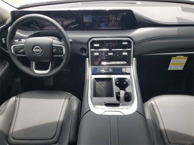 2025 Nissan Armada SV