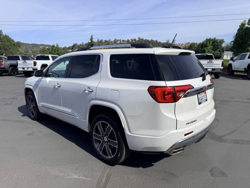 2019 GMC Acadia Denali