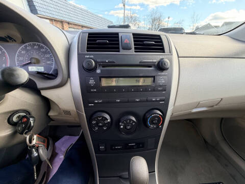 2009 Toyota Corolla LE