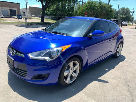 2015 Hyundai Veloster for sale at Vitas Car Sales in Dallas TX