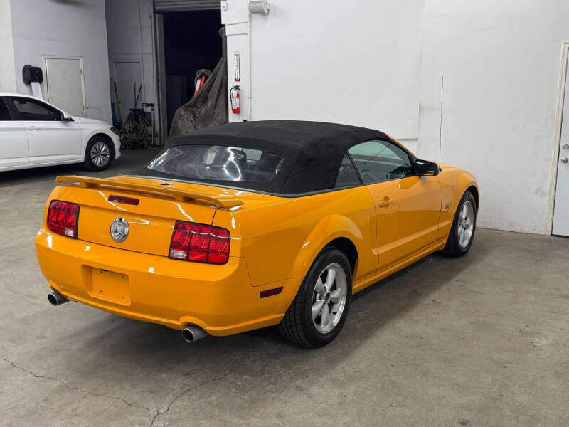 2007 Ford Mustang