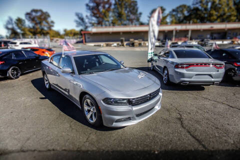 2016 Dodge Charger SXT