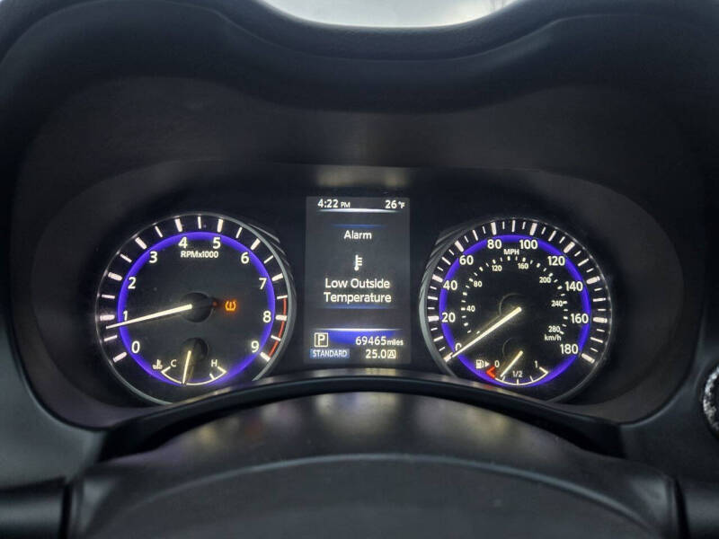 2014 Infiniti Q50 Premium