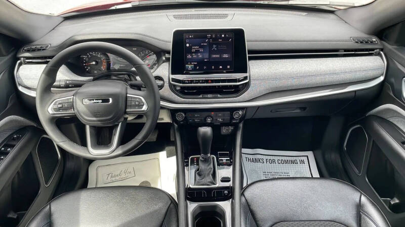 2025 Jeep Compass Latitude