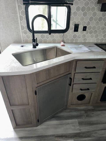 2024 Starcraft RV Autumn Ridge