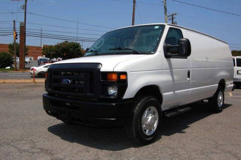 2013 Ford E-Series E-350 SD