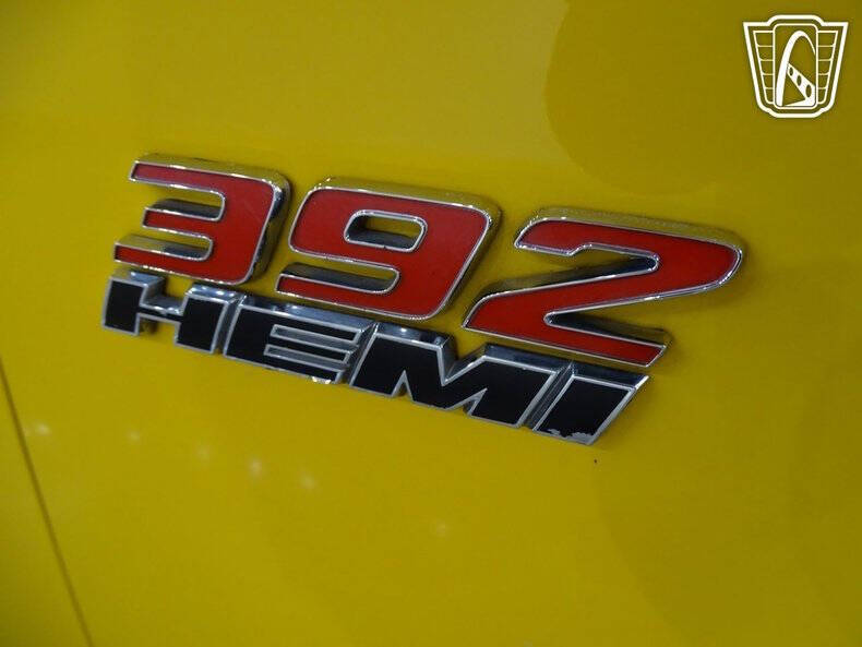 2012 Dodge Charger SRT8 Super Bee