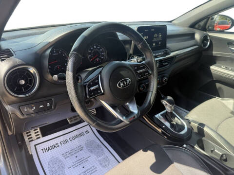 2021 Kia Forte GT Line