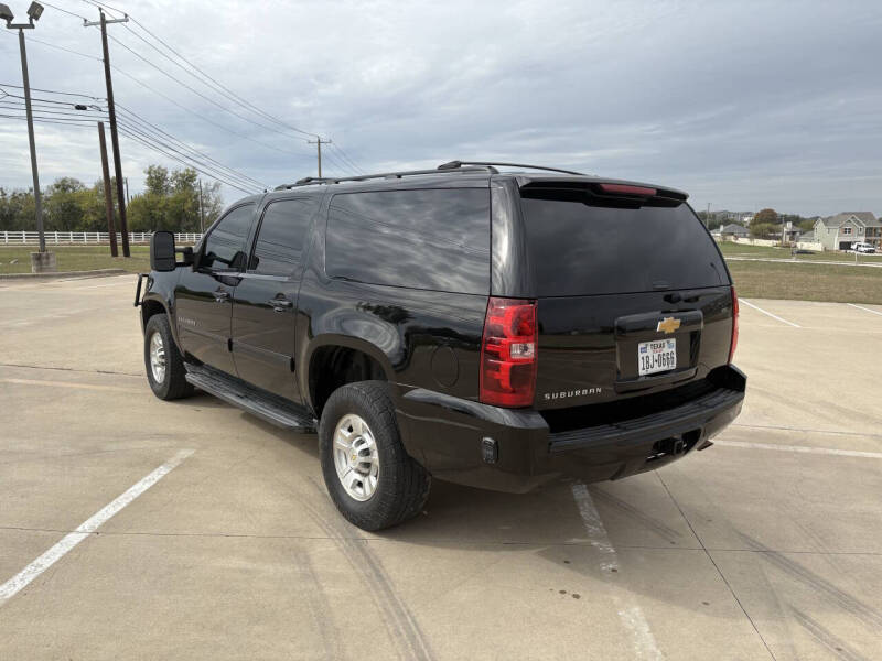 2012 Chevrolet Suburban LS 2500