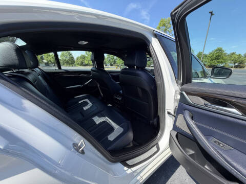 2018 BMW 5 Series 540i