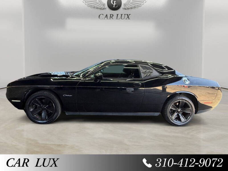 2015 Dodge Challenger SXT