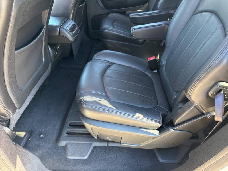 2012 GMC Acadia Denali