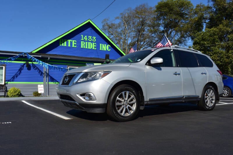 2016 Nissan Pathfinder for sale at RITE RIDE INC. in Murfreesboro TN