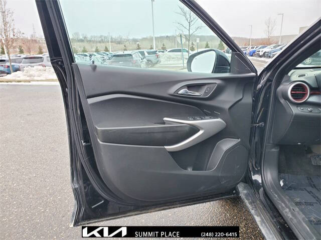 2024 Chevrolet Trax RS