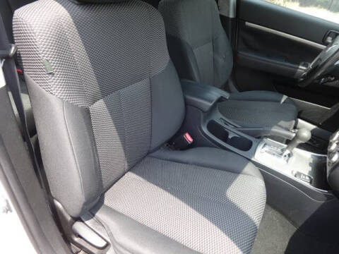 2012 Mitsubishi Galant FE