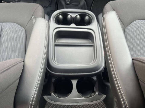 2024 Chrysler Pacifica Touring