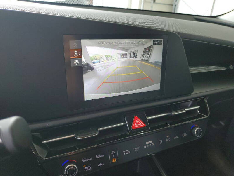 2026 Kia Niro LX