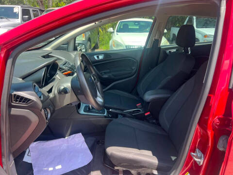 2016 Ford Fiesta SE