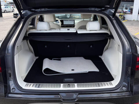 2024 Genesis GV60 Advanced