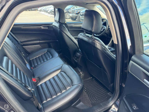 2020 Ford Fusion SEL