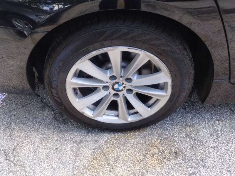 2016 BMW 5 Series 528i