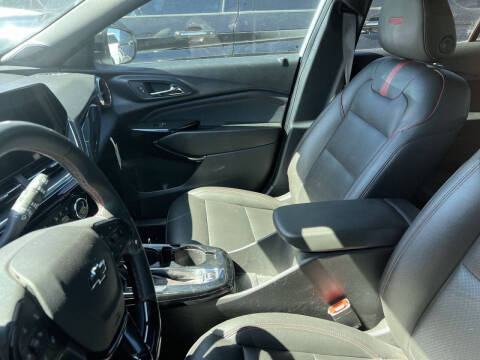 2025 Chevrolet Trax RS