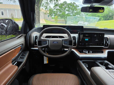 2026 Ford Expedition MAX King Ranch