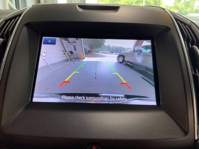 2020 Ford Edge Titanium