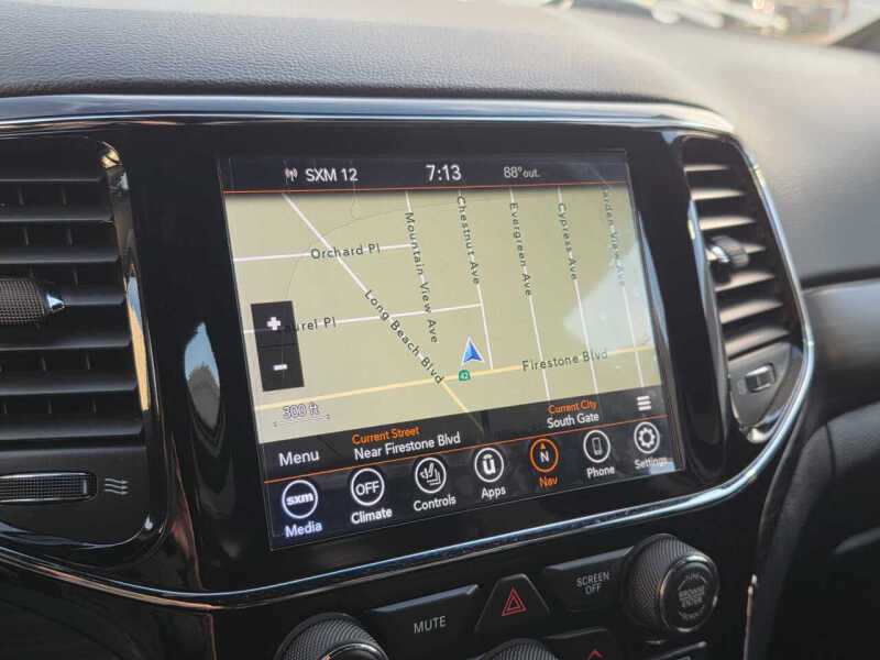 2020 Jeep Grand Cherokee Altitude