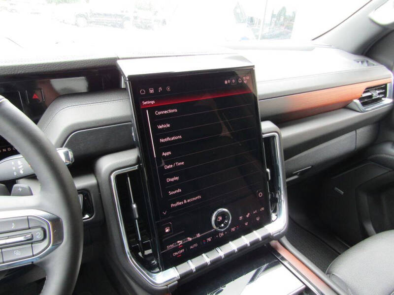2025 GMC Yukon Denali