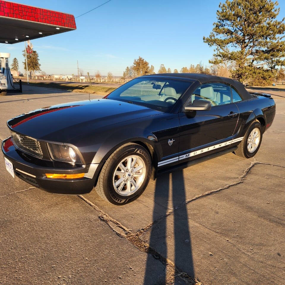 2009 Ford Mustang for sale at Dakota Auto Inc in Dakota City, NE