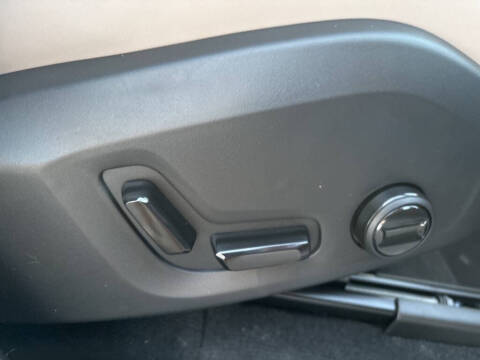 2026 Volvo XC90 B6 Plus 7P