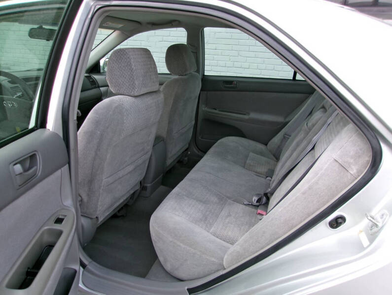 2002 Toyota Camry LE