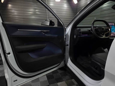 2025 Volvo EX30 Twin Plus