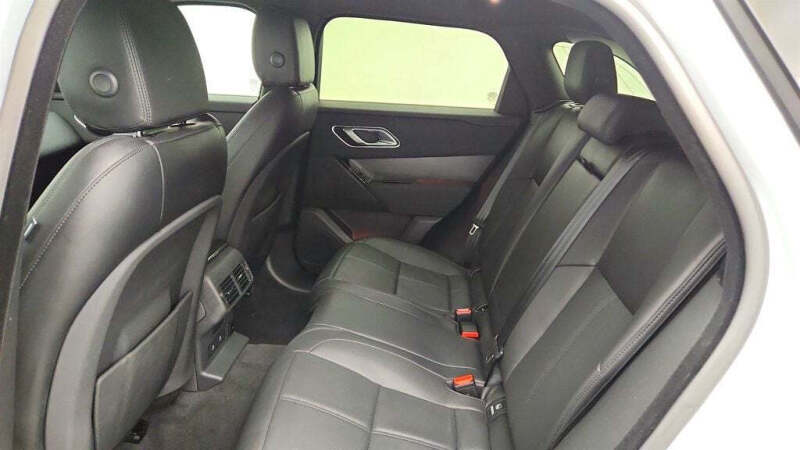 2025 Land Rover Range Rover Velar P250 Dynamic SE