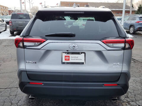 2025 Toyota RAV4 XLE