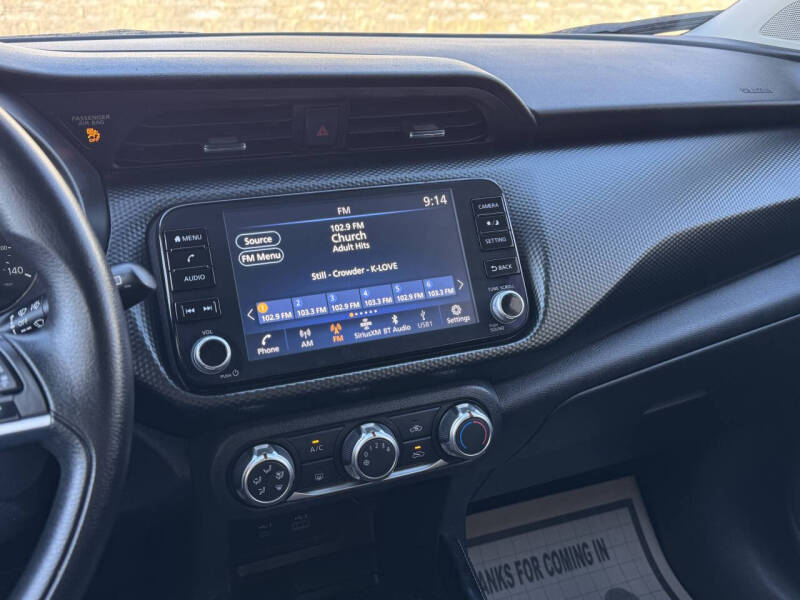 2023 Nissan Kicks SV