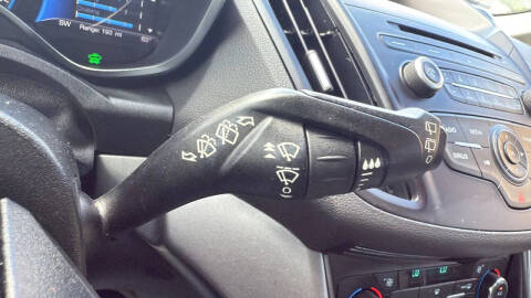 2017 Ford C-MAX Energi SE