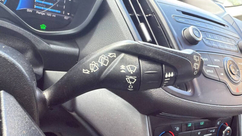 2017 Ford C-MAX Energi SE